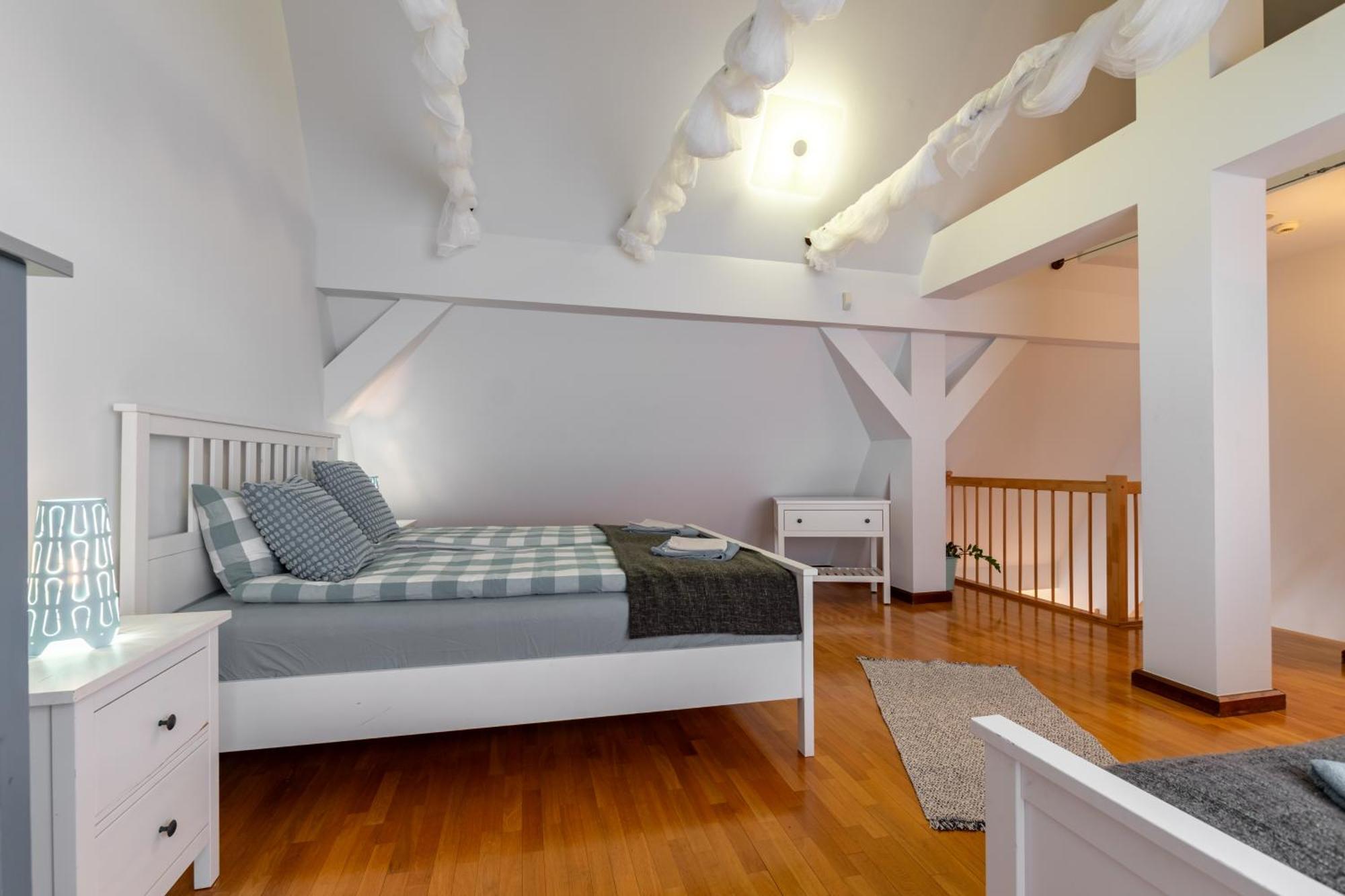 Apartementy Plac Solny 20 Wrocław Exteriör bild